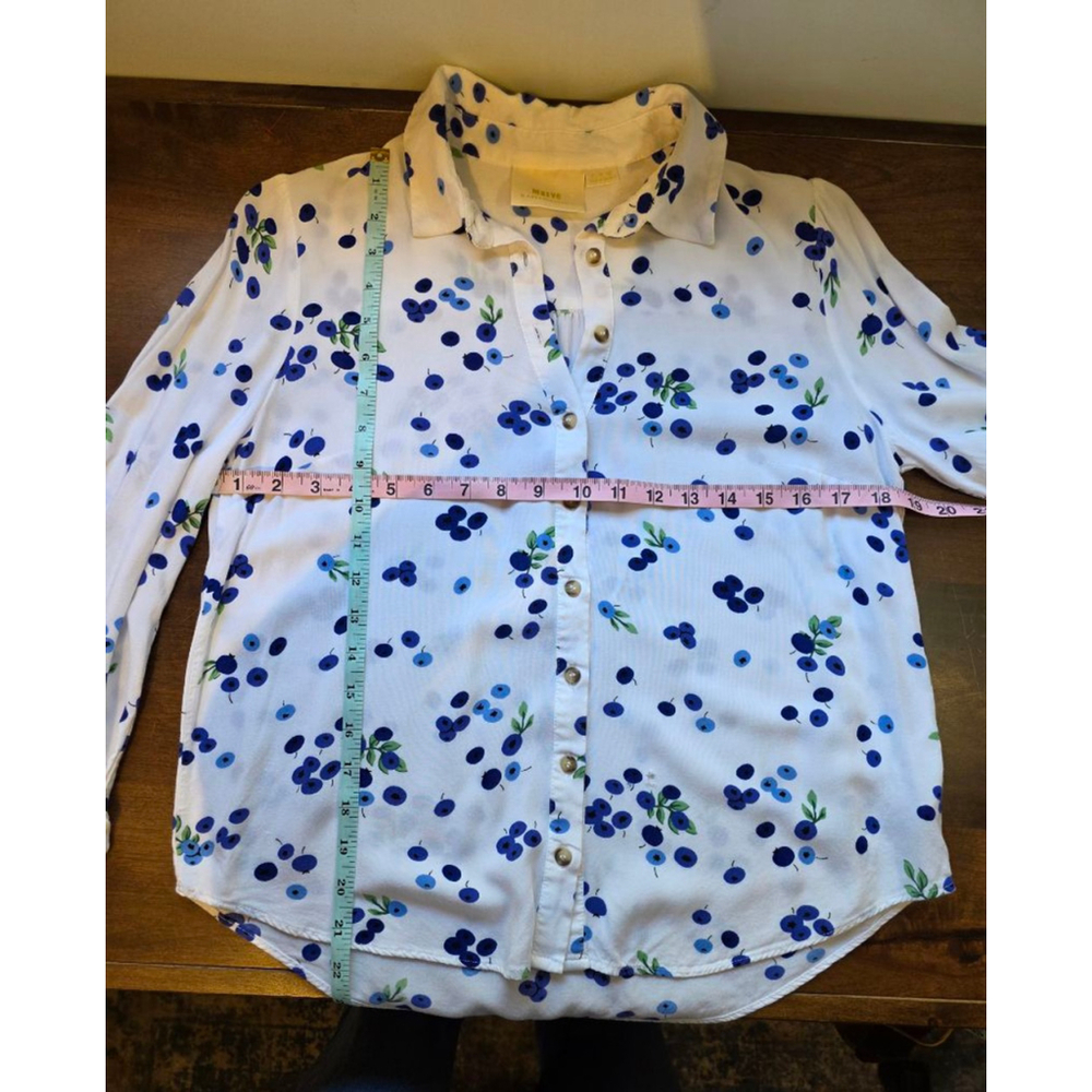 Women's Maeve by Anthropologie White Blue Blueberry Button Down Shirt Size 8 - Picture 8 of 13